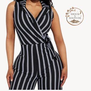 [Never Worn] Fashion Nova Striped Wide-Leg Wrap Jumpsuit – Black & White